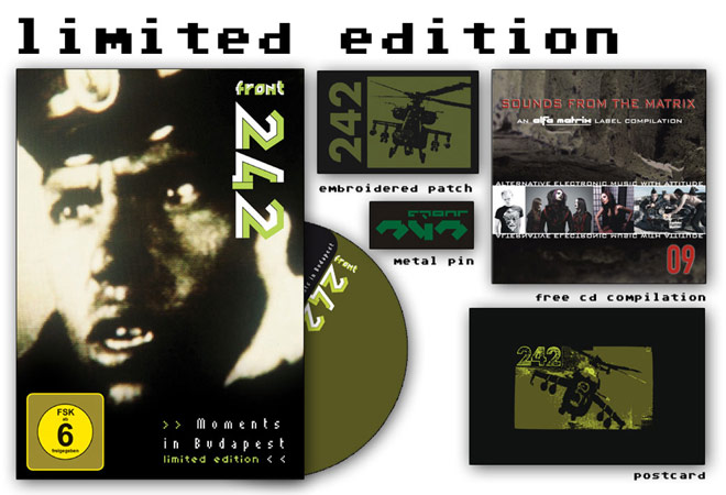 Front 242:n &quot;Moments in Budapest&quot; -albumin erikoispainos sisältää DVD:n lisäksi musiikki-CD:n, postikortin, rintapinnin ja hihamerkin.