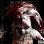 "Evil Supreme" -EP:n kannessa runnellun nuken naamavärkki. Se punaisten tahrojen ja mustien juovien peitossa.