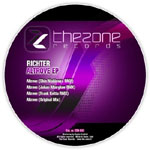 Valkoinen tausta, jota vasten ympyränmuotoinen kuva, jossa violetilla värillä koristeellista tekstuuria. Sen päällä Richterin "Altrove"-EP:n tiedot.