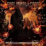 Synkkä piirros mustaan kaapuun pukeutuneesta ihmishahmosta, jonka takana tulivuorimaisema. Kuvan yläosassa Subliminal Coden logo.