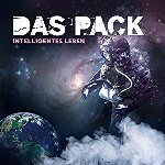 Das Pack -logo paksuin kirjaimin valkoisella värillä kuvan yläosassa. Sen alla näkyy galaksi ja alavasemmalla maapallo, oikeassa alareunassa valkoista haituvaa.