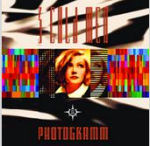 Kansikuva albumista "Photogramm", joka on brasilialaisen elektronista goottimusiikkia soittavan 3 Cold Menin luomus. Kuvassa näkyy populaaritaidetta, nimittäin kuvakollaasi kaikenlaisista sekavista ja värikkäistä kuvista, joista ei ota hullukaan selv